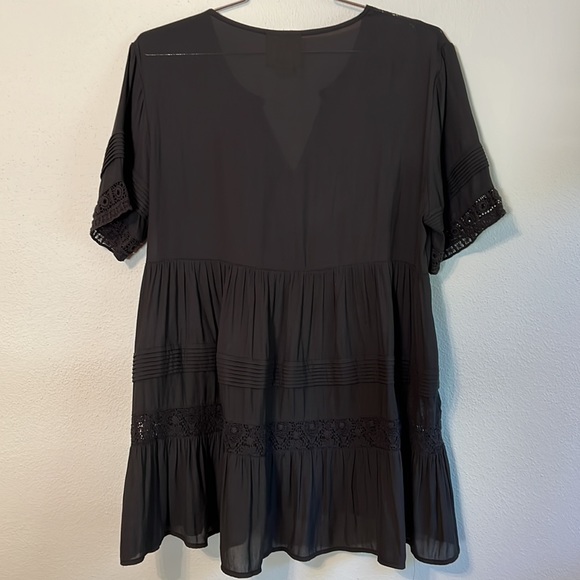 Anthropologie Maeve Black Tiered Lace Babydoll Short Sleeve Tunic Top V-Neck M - Picture 6 of 11